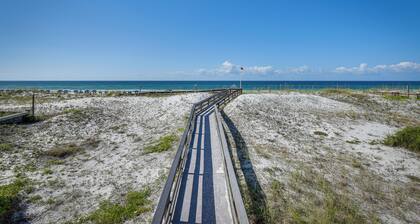 Okaloosa Island Condo Near Boardwalk & Beach!