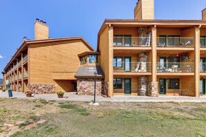 Apartment (0 Bedroom) | Interior - 2 Mi to Granby Ranch: Granby Vacation Rental! (Granby)