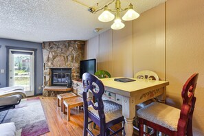 Apartment (0 Bedroom) | Interior - 2 Mi to Granby Ranch: Granby Vacation Rental! (Granby)