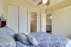 單棟房屋 (5 Bedrooms) | 內部
