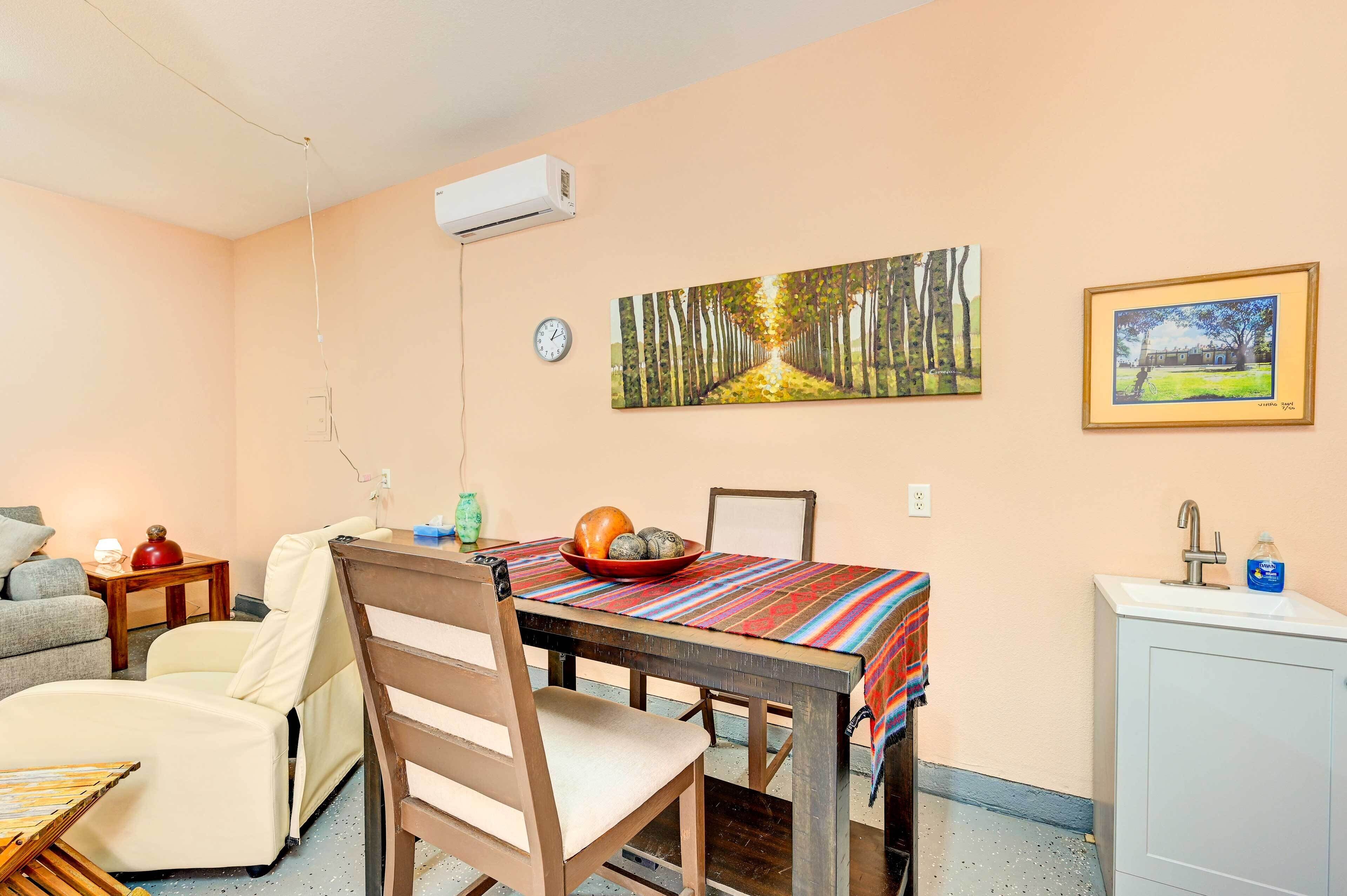 House (1 Bedroom) | Interior