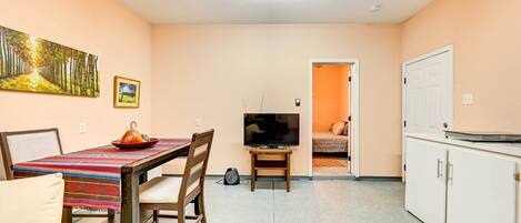 House (1 Bedroom) | Interior