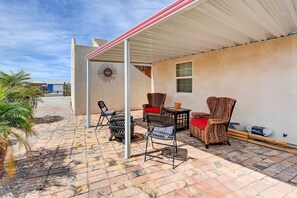 House (1 Bedroom) | Interior - Pet-friendly Vacation Rental Casita in Yuma (Yuma)