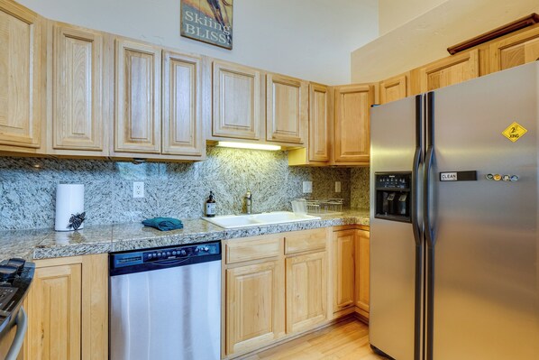 Apartment (3 Bedrooms) | Interior - Fraser Vacation Rental: 6 Mi to Ski Resort (Fraser)