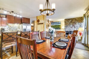 Apartment (2 Bedrooms) | Interior - 1 Mi to Marina: Frisco Condo w/ Mtn-view Balcony! (Frisco)