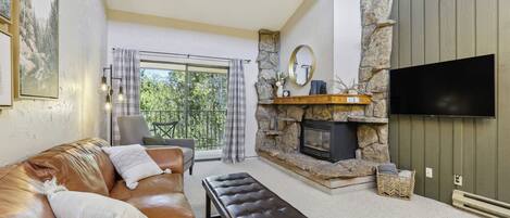 Apartment (2 Bedrooms) | Front of property