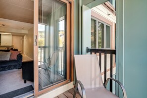 Apartment (1 Bedroom) | Interior - Walk to Ski Lift + Hot Tub: Copper Mountain Condo (Copper Mountain)