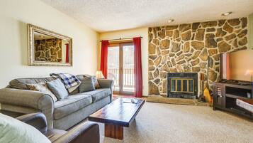 Apartment (2 Bedrooms) | Front of property