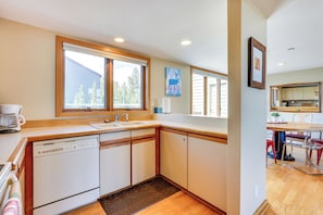 Apartment (2 Bedrooms) | Interior - Winter Park Condo Rental: 4 Mi to Ski Resort! (Winter Park)