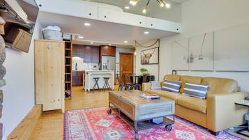 Apartment (1 Bedroom) | Interior