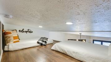 Apartment (1 Bedroom) | Interior