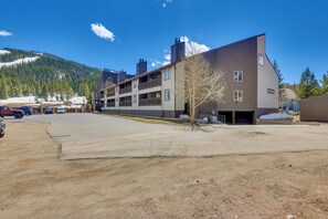 Apartment (1 Bedroom) | Interior - Copper Mtn Condo w/ Heated Pool: Ski-in/walk-out! (Copper Mountain)