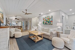 บ้านพัก (4 Bedrooms) | ภายใน