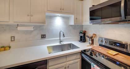 Kauai Vacation Rental: Walk to Kalapaki Beach!