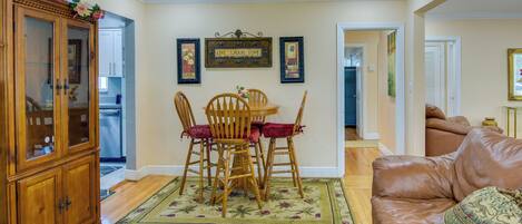 House (1 Bedroom) | Interior