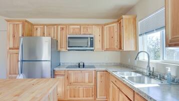 House (1 Bedroom) | Interior