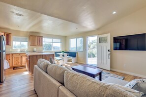 House (1 Bedroom) | Interior