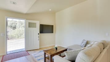 House (1 Bedroom) | Interior