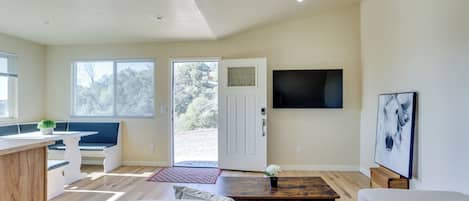 House (1 Bedroom) | Interior