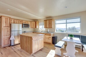 House (1 Bedroom) | Interior