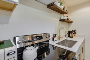 House (1 Bedroom) | Interior - Updated Tacoma Home w/ Fire Pit! (Tacoma)