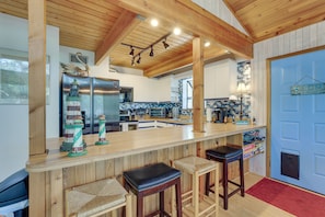 House (2 Bedrooms) | Private kitchen - Scenic Siesta Key Home ~ 1 Mi to Village & Beach! (Siesta Key)