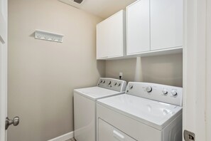 Interior - Cheery Tacoma Vacation Rental: 7 Mi to Owen Beach! (Tacoma)