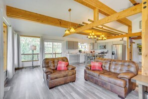 House (3 Bedrooms) | Interior - Stunning Ouray Escape w/ Panoramic Mountain Views! (Ouray)