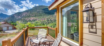Stunning Ouray Escape w/ Panoramic Mountain Views!