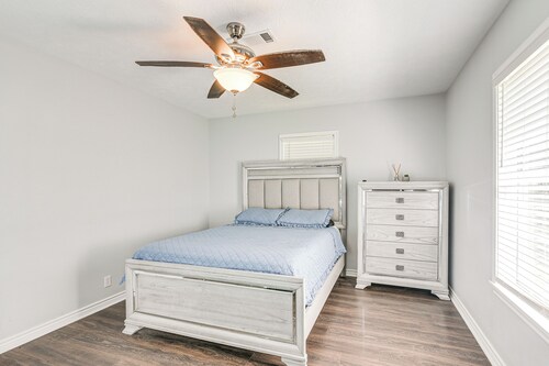 Port Neches Home Rental: Walk to Tugboat Island!