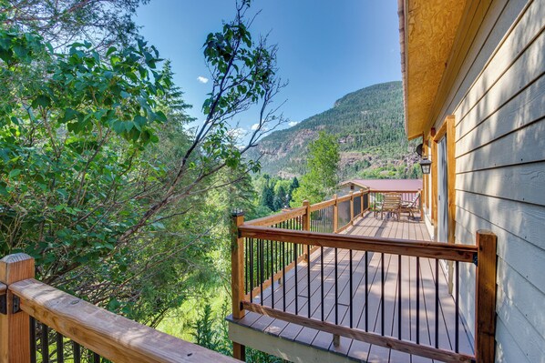 House (3 Bedrooms) | Interior - Magnificent Ouray Home w/ Deck & Mountain Views! (Ouray)