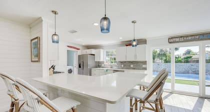 Coastal Home w/ Heated Pool: Mins to Beach & Mayo!