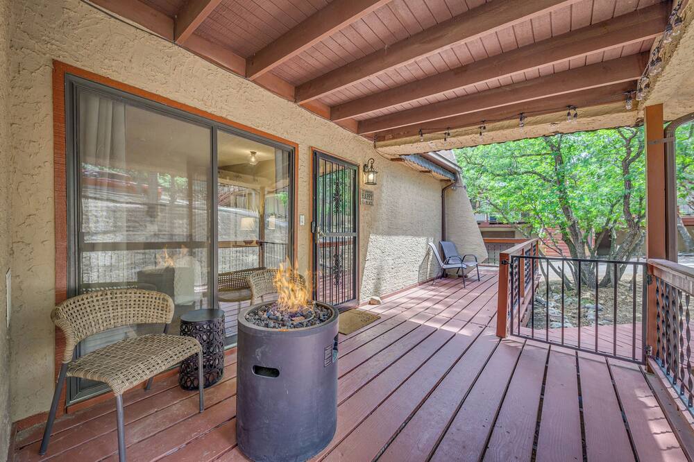 1 Mi to Ski Slopes: Alto Escape w/ Game Room! - Alto, NM