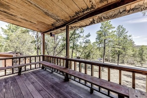 House (3 Bedrooms) | Interior - Cozy Cabin w/ Deck < 1 Mi to Midtown Ruidoso! (Ruidoso)