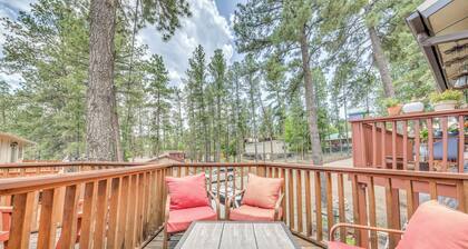 Ruidoso Home w/ Balcony ~ 16 Mi to Ski Apache!