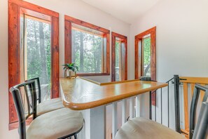 Interior - Inn of the Mountain Goats Ruidoso Cabin w/ Deck! (Ruidoso)