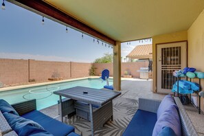 House (4 Bedrooms) | Interior