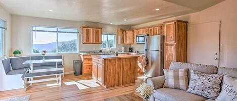 House (1 Bedroom) | Interior