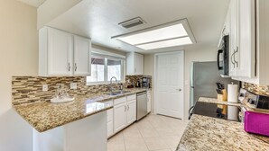 Nhà (2 Bedrooms) | Nội thất