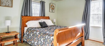 Peaceful Camden Vacation Rental ~ 3 Mi to Town!