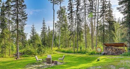 Lovely Soldotna Home, Steps From Kenai River