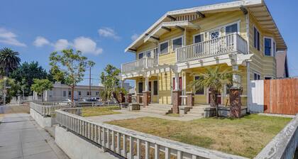 Long Beach Vacation Rental Near Downtown & Beaches