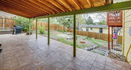 Colorado Springs Home w/ Patio & Ping Pong Table!