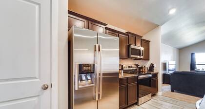 Pet-friendly Lubbock Home - 10 Mi to Downtown