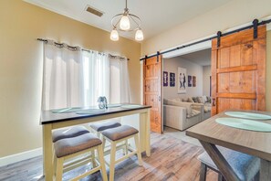 House (3 Bedrooms) | Interior - Spacious Lubbock Home w/ Private Pool & Yard! (Lubbock)