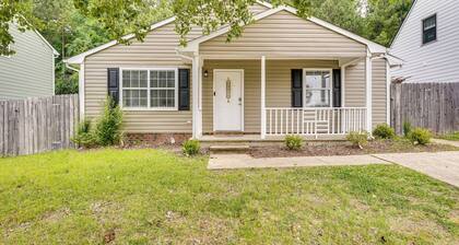 Cozy Vacation Rental ~ 2 Mi to Downtown Durham!