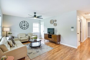 House (3 Bedrooms) | Front of property