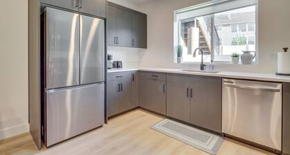 South Jordan Vacation Rental ~ 17 Mi to Slc!