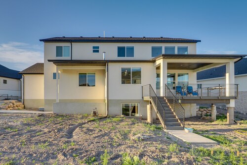 South Jordan Vacation Rental ~ 17 Mi to Slc!