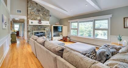 New Fairfield Vacation Rental w/ Lake Views!